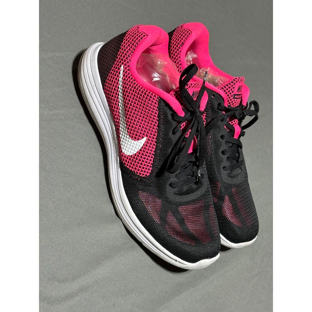 Nike Revolution 3 Womens Running Shoes Black Hyper Pink 819303-600 Size 10